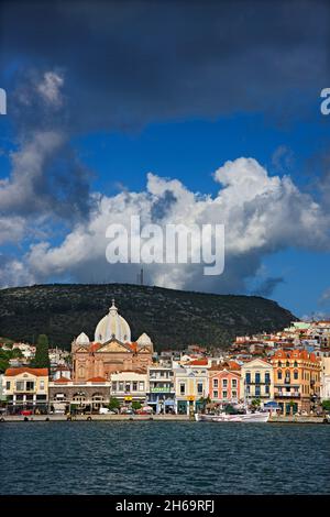 Ville de Mytilène, capitale de l'île de Lesvos, ville pleine de demeures néoclassiques et d'attractions touristiques, également capitale des îles de la mer Égée du Nord. Banque D'Images