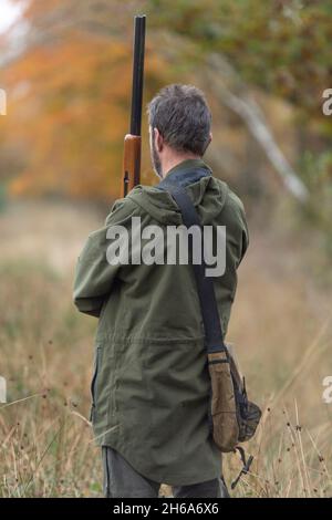 Hunter avec fusil Banque D'Images