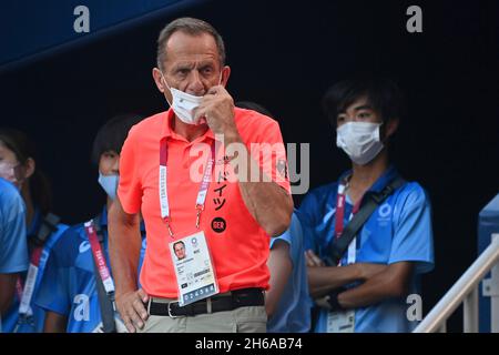 Malgré trois vaccinations - Alfons HOERMANN (Président du DOSB) a été testé positif pour Corona.Archive photo: Le Président du DOSB Alfons HOERMANN sur la Tribune, finale de tennis hommes, Mens's Singles final le 1er août 2021, Ariake tennis Park.Jeux olympiques d'été 2020, de 23.07.- 08.08.2021 à Tokyo/Japon.Â Â Â Â Banque D'Images