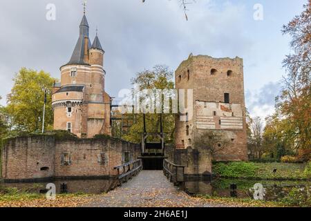 Wijk bij Duurstede, pays-Bas - 11 novembre 2021 : Tour du château historique de Duurstede à Wijk bij Duurstede, Utrecht aux pays-Bas Banque D'Images