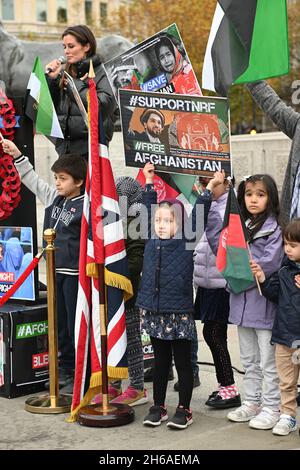 2021-11-14 , Londres, Royaume-Uni.Le peuple afghan souffre.La démocratie coloniale et le génocide, les droits de l'homme et la liberté ont créé le chaos dans le monde entier.Comme les cafards de Hong Kong disant que le cantonais n'est pas chinois ?La liberté de l’Afghanistan n’avait qu’une seule option pour soutenir le parti de la victoire afghane, qui a expulsé tous les envahisseurs barbares des bains de sang et des souffrances afghans pour rassembler les Afghans et construire un nouvel Afghanistan.Les cafards choisissent de continuer à servir et travaille pour les envahisseurs enterrera les générations futures.Quel choix faites-vous, unité ou malheur ?Restez à l'écart de l'acte britannique Banque D'Images