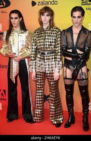 14 novembre 2021, Budapest, Hongrie.Maneskin arrive aux MTV European Music Awards 2021, qui se tiennent au Papp Laszlo Budapest Sportarena.Crédit : Doug Peters/EMPICS/Alamy Live News Banque D'Images