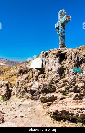 Monument Cruz Del Condor au Colca Canyon au Pérou Banque D'Images