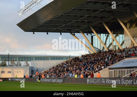 Manchester, Royaume-Uni.14 novembre 2021.Manchester, Angleterre, novembre 14 vue générale du stade pendant le match de la Super League FA Womens entre Manchester City et Chelsea à l'Academy Stadium de Manchester, Angleterre Paul Roots/SPP crédit: SPP Sport Press photo./Alamy Live News Banque D'Images