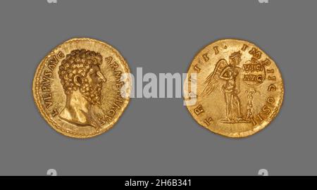 Aureus (coin) représentant l'empereur Lucius Verus, décembre 163-décembre 164, émis par Marcus Aurelius et Lucius Verus. Banque D'Images