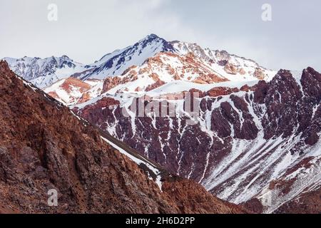 Montagne près de Los Penitentes ski près de Mendoza en Argentine Banque D'Images