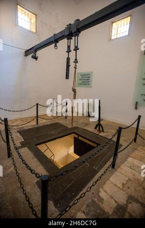 La Citadelle d'Akko, la forteresse de Crusader utilisée pendant le mandat britannique comme prison et site d'exécution - aujourd'hui un musée des mouvements souterrains israéliens Banque D'Images