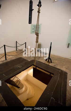 La Citadelle d'Akko, la forteresse de Crusader utilisée pendant le mandat britannique comme prison et site d'exécution - aujourd'hui un musée des mouvements souterrains israéliens Banque D'Images