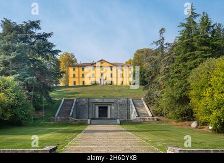 Sasso Marconi, Bologne, Émilie-Romagne, Italie.Villa Griffone, maison et tombeau monumetal de Guglielmo Marconi. Banque D'Images