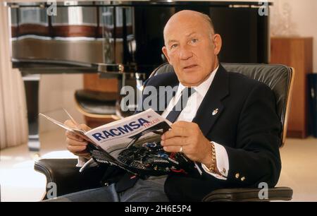 Sir Stirling Moss chez lui à Londres 1998 Banque D'Images