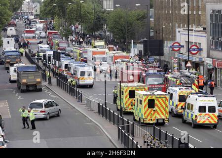 Vue générale de la station de métro Mile End où un incident impliquant un train de la ligne centrale a eu lieu ce matin, le 5 juillet 2007. Banque D'Images