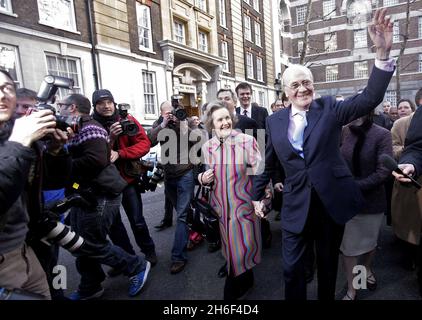 Photo du dossier de Sir Menzies Campbell en mars 2006, lorsqu'il a été élu chef du Parti libéral-démocrate.Il a été annoncé que Ming a démissionné de son poste de chef de parti. Banque D'Images