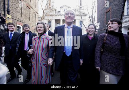 Photo du dossier de Sir Menzies Campbell en mars 2006, lorsqu'il a été élu chef du Parti libéral-démocrate.Il a été annoncé que Ming a démissionné de son poste de chef de parti. Banque D'Images