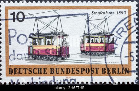 ALLEMAGNE, Berlin - VERS 1971: Timbre-poste de l'Allemagne, Berlin montrant Berlin transport Tram en 1890 Banque D'Images