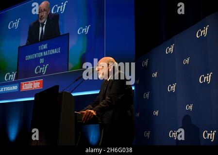 Président de la CRIF, Francis Kalifat est présent lors de la 11e convention nationale du Conseil représentatif des institutions juives françaises (CRIF) à Paris, en France, le 14 novembre 2021.Photo de Georges Darmon/avenir photos/ABACAPRESS.COM Banque D'Images