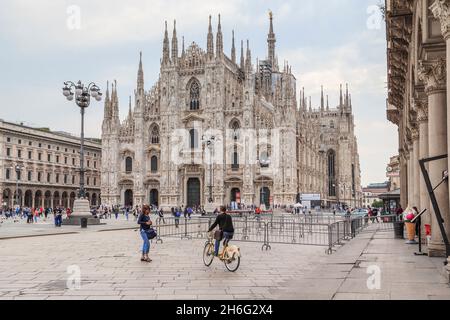 MILAN, ITALIE - 19 MAI 2018 : c'est la cathédrale de la Nativité de la Vierge Marie (Duomo). Banque D'Images