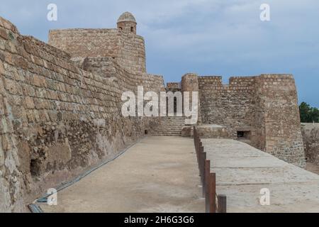 Fortification des murs de Bahreïn fort QAl'at al-Bahrain à Bahreïn Banque D'Images