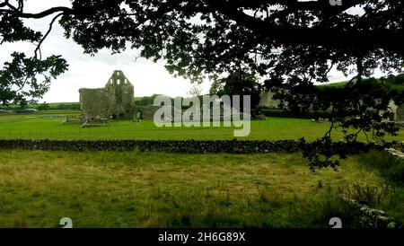 L'abbaye de Glenluce, (alias l'abbaye de Luce ou la Comune Monasterii Beate Maeri de Valle Lucis, photographiée à l'occasion de la pandémie de Covid de 2010 .2021.L'abbaye de Glenluce se trouve près de Glenluce, Dumfries & Galloway, en Écosse, est un monastère cistercien qui a été fondé vers 1190 par Rolland ou Lochlann, seigneur de Galloway et gendarme d'Écosse.L'abbaye est tombée en désuétude à la suite de la réforme écossaise en 1560, lorsque John Gordon de Lochinvar a pris possession Banque D'Images