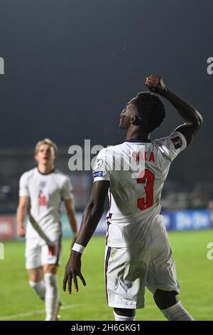 Stade de Saint-Marin, Saint-Marin, République de Saint-Marin, 15 novembre 2021, Saka fête pendant la coupe du monde de la FIFA, Centre panaméricain de tennis Banque D'Images