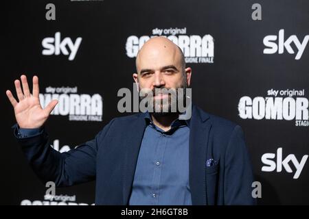 15 novembre 2021, Rome, Italie: Roberto Saviano assiste au photocall au Théâtre de Brancaccio à Rome de Sky série originale ''Gomorra - la Serie' (Credit image: © Matteo Nardone/Pacific Press via ZUMA Press Wire) Banque D'Images