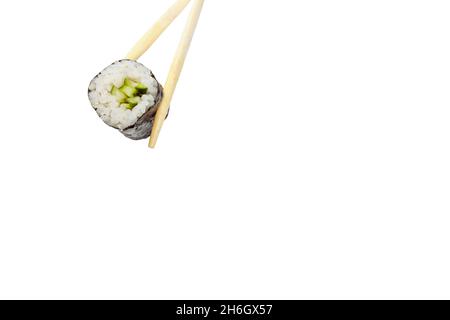 Cuisine japonaise, petits pains à sushis sur fond blanc isolés, en gros plan Banque D'Images