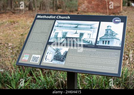 Orrville, Alabama, États-Unis - 26 janvier 2021 : panneau d'information pour le site original de l'église épiscopale méthodiste africaine Saint-Paul à Old Caha Banque D'Images