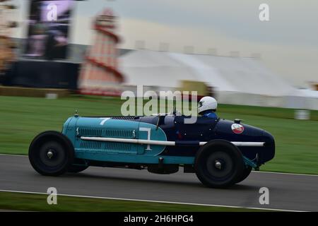 Christopher Mann, Alfa Romeo 8C 2600 Monza, Earl Howe Trophy, deux places Grand Prix et voitures de Voiturette qui ont concouru avant 1932, Goodwood 78e Membe Banque D'Images