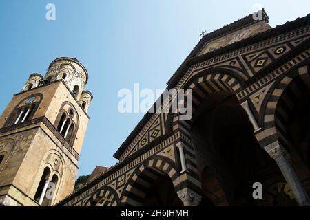 Le Duomo à Amalfi, Costiera Amalfitana, site classé au patrimoine mondial de l'UNESCO, Campanie, Italie, Europe Banque D'Images