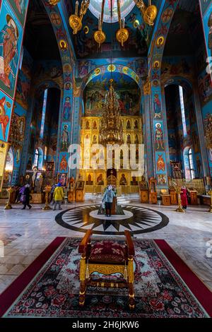 Intérieur de la cathédrale Abakan de la Transfiguration, Abakan, République de Khakassia, Russie, Eurasie Banque D'Images