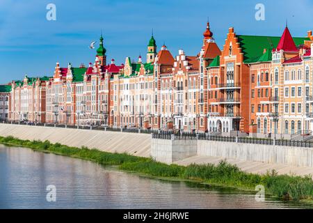 Maisons construites dans le style de Bruges à Yoshkar-Ola, mari-El, Russie, Europe Banque D'Images