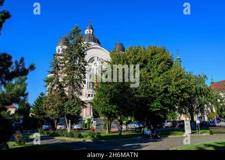 Targu Mures, Roumanie - 11 août 2021 : Cathédrale de l'Ascension (Catedrala Inaltarea Domnului) dans le centre-ville, dans la région de Transylvanie (Transilvania), R Banque D'Images