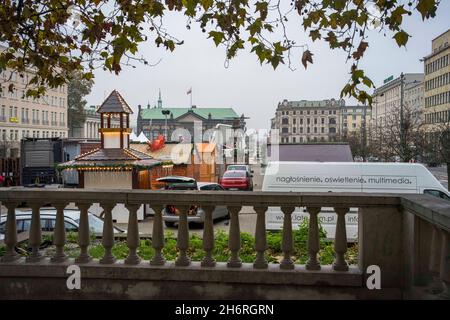 Poznan, Wielkopolska, Pologne.17 novembre 2021.''Poznan Bethlehem'' (en polonais ''Betlejem Poznanskie'') est en construction maintenant.Le marché de Noël de Poznan est l'un des plus beaux à visiter en Europe selon les visiteurs et les voyageurs qui votent sur cette ville lors du plébiscite sur le site des meilleures destinations européennes.USAGE ÉDITORIAL SEULEMENT (image de crédit: © Dawid Tatarkiewicz/ZUMA Press Wire) Banque D'Images