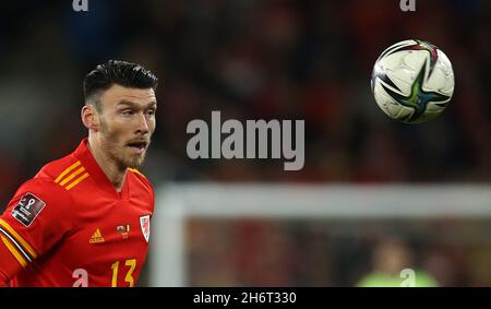 Cardiff, Royaume-Uni.16 novembre 2021.Kieffer Moore du pays de Galles en action.Qualification à la coupe du monde de la FIFA, groupe E, pays de Galles v Belgique au stade de Cardiff à Cardiff, pays de Galles du Sud, le mardi 16 novembre 2021.Usage éditorial seulement. photo par Andrew Orchard/Andrew Orchard sports Photography/Alay Live News crédit: Andrew Orchard sports Photography/Alay Live News Banque D'Images