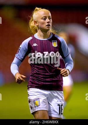 Aston Villa Freya Gregory pendant la coupe de la Ligue des femmes continentales Un match au stade Banks, Walsall.Date de la photo: Mercredi 17 novembre 2021. Banque D'Images