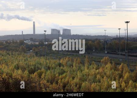 Toton, Nottinghamshire, Royaume-Uni.18 novembre 2021.Une vue générale de Totons Sidings où le projet de concentrateur HS2 des Midlands de l'est a été supprimé après que le gouvernement ait mis au rebut la branche Leeds de la ligne ferroviaire à grande vitesse HS2.Credit Darren Staples/Alay Live News. Banque D'Images