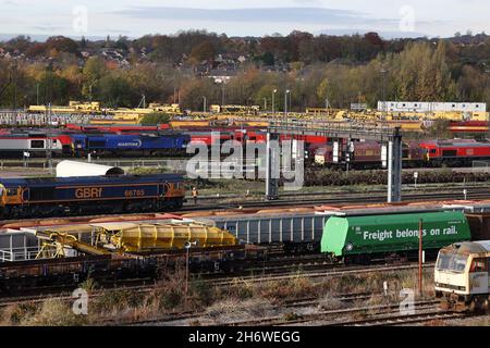 Toton, Nottinghamshire, Royaume-Uni.18 novembre 2021.Une vue générale de Totons Sidings où le projet de concentrateur HS2 des Midlands de l'est a été supprimé après que le gouvernement ait mis au rebut la branche Leeds de la ligne ferroviaire à grande vitesse HS2.Credit Darren Staples/Alay Live News. Banque D'Images