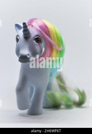 Figurine de Moonstone de l'ensemble de jeu Rainbow My Little Pony (1983) de Hasbro Banque D'Images