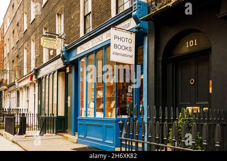 Londres, Royaume-Uni; 16 mars 2011: L'ancien magasin photo Books International à Londres, maintenant inexistant. Banque D'Images