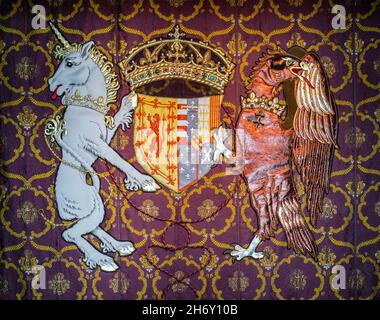 Royal Scottish King Arms of House of Stuart avec tapisserie brodée licorne & aigle, château de Stirling, Écosse, Royaume-Uni Banque D'Images