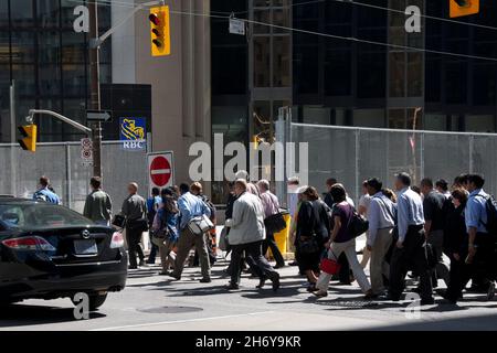 Toronto, Ontario, Canada - 06/15/2010: Utilisation d'obstacles au contrôle des foules dans le cadre de la planification de la gestion de l'État au G20 Banque D'Images