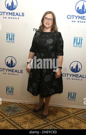 Beth Shapiro participe au 34e déjeuner annuel de Citymeals on Wheels le 18 novembre 2021 au Plaza Hotel de New York, New York, États-Unis.Robin Platzer/ Twin Images/ Credit: SIPA USA/Alamy Live News Banque D'Images