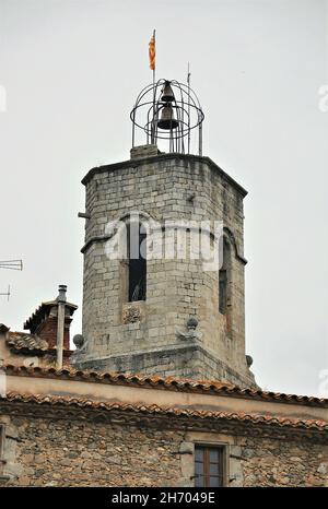 Église de Massanet de Cabrenys commune de la région catalane d'Alto Ampurdán dans la province de Gérone, Catalogne, Espagne Banque D'Images