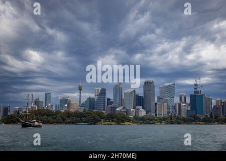 Ciel sombre au-dessus du quartier des affaires de Sydney Banque D'Images