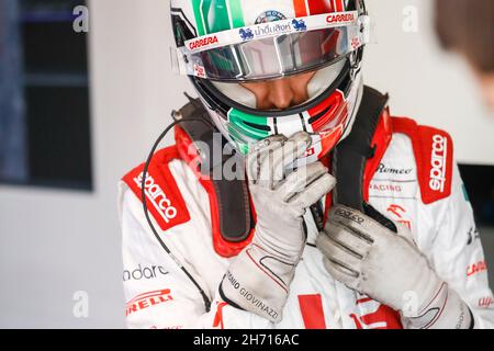 Lusail, Qatar.19 novembre 2021.GIOVINAZZI Antonio (ita), Alfa Romeo Racing ORLEN C41, portrait lors du Grand Prix Ooredoo Qatar de Formule 1 2021, 20e tour du Championnat du monde Formule 1 2021 de la FIA du 19 au 21 novembre 2021 sur le circuit international de Losail, à Lusail, Qatar - photo Xavi Bonilla/DPPI crédit :DPPI Media/Alamy Live News Banque D'Images