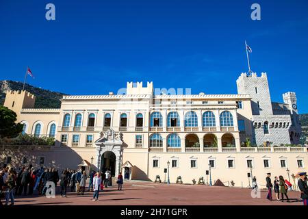 Monaco ville, Monaco.19 novembre 2021.Famille royale au Palais princier de Monaco-ville, le 19 novembre 2021, à l'occasion de la célébration de la Journée nationale Monacos crédit: Albert Nieboer/pays-Bas OUT/point de vue OUT/dpa/Alay Live News Banque D'Images