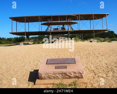 17 décembre 1903 sculpture en bronze de Stephen H. Smith au Wright Brothers National Memorial à Kill Devil Hills, Caroline du Nord, États-Unis, 2021, © Kath Banque D'Images