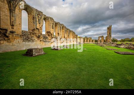 Abbaye de Byland dans le parc national des Moors de North York, Yorkshire, Angleterre Banque D'Images