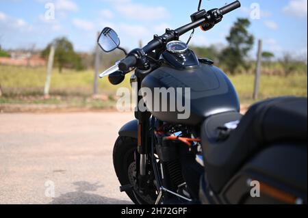 Black Harley Davidson Fatbob Banque D'Images