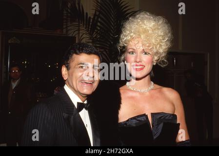 Casey Kasem et Jean Kasem Circa années 1980 crédit : Ralph Dominguez/MediaPunch Banque D'Images