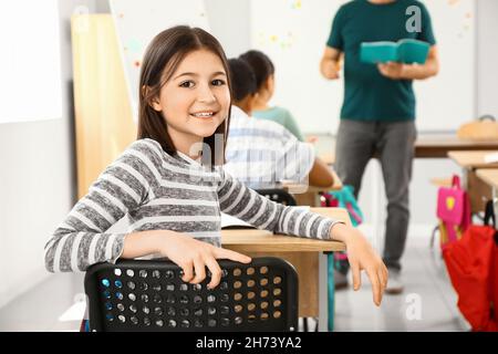 Élèves qui suivent des cours à l'école de langue Banque D'Images